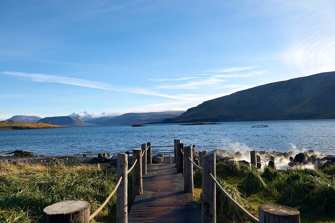 Private Golden Circle Tour With Lunch and Hvammsvík Hot Spring - Reviews