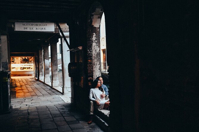 Private Gondola Ride and Photo Session in Venice. - Weather Considerations