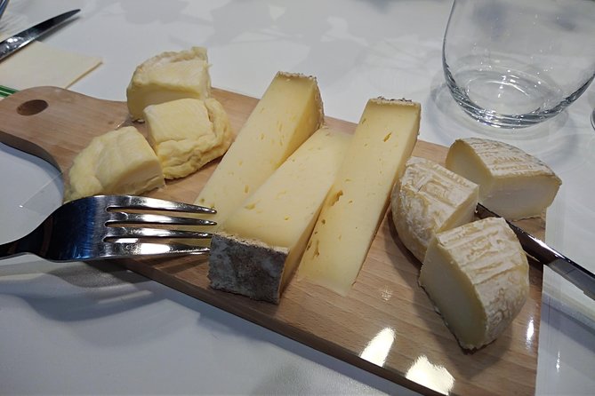 Private Gourmet Tour : Halles Paul Bocuse Covered Market - Inclusions of the Tour