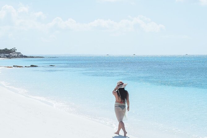 Private Grace Bay Boat Sunset Tour With Pickup - Meeting and Pickup Details