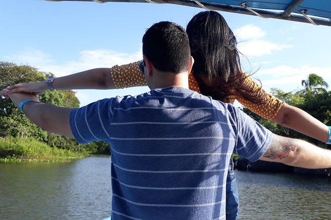 PRIVATE Granada+Apoyo Lagoon and Masaya Volcano Night Tour - Cancellation and Reviews