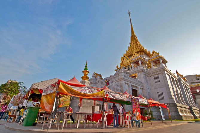 Private Grand Palace and Temple of Emerald Buddha & All Bangkok Highlights - Visiting the Flower Market
