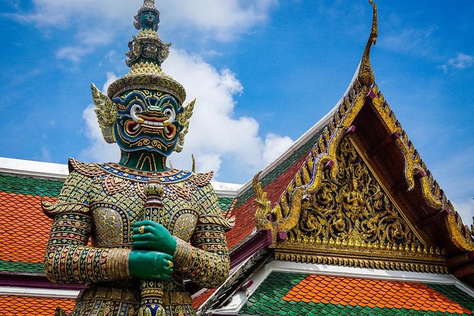 Private Grand Temples Along the Chao Phraya River [1/2 Day] - Whats Included and Meeting Info
