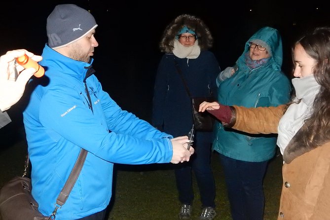 Private Greyfriars Kirkyard Tour - Meet the Dead of Old Edinburgh! - Interactive Projector Tour Experience