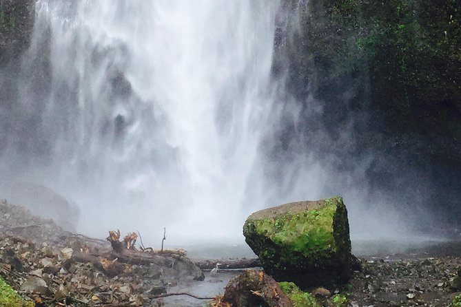 Private Group Tour up to 11 of Columbia River Gorge & Waterfalls From Portland - Pickup and Meeting Details