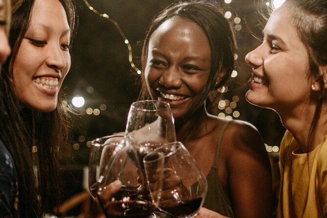 Private Groupe Explore Hidden Bars & Speakeasies in Paris - Meeting Details