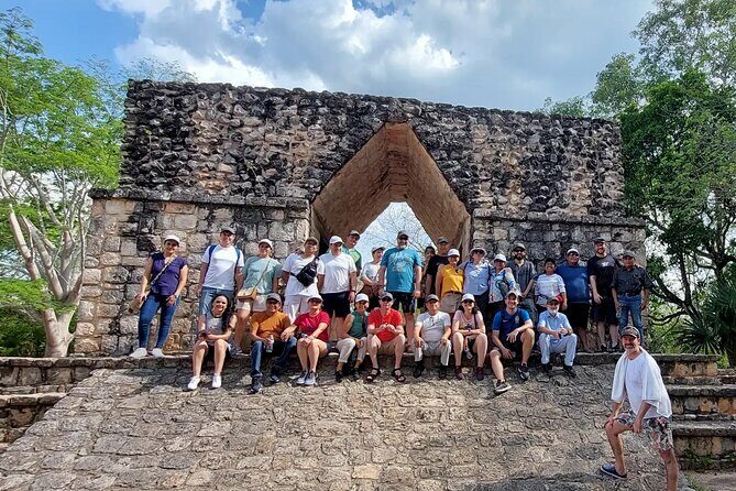 Private guide service in the archaeological zone of Ek Balam - Key Points