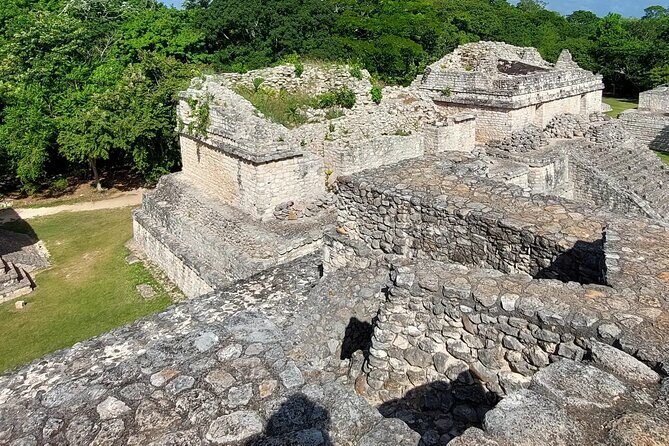 Private guide service in the archaeological zone of Ek Balam - Practical Tips for Your Visit