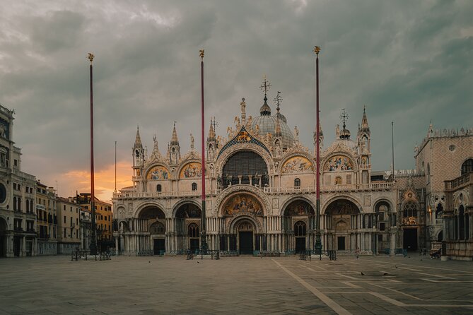 Private Guide to Visit Palacio Ducale & Basilica De San Marco in Venice - Pricing and Booking