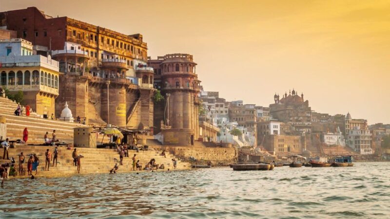 Private Guided 3 Days Varanasi Touring With Prayagraj - Experiencing Local Customs and Culture
