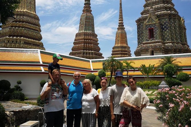 Private & Guided: Bangkok Top 7 Wonders With Local Thai Lunch - Wat Phra Chetuphon