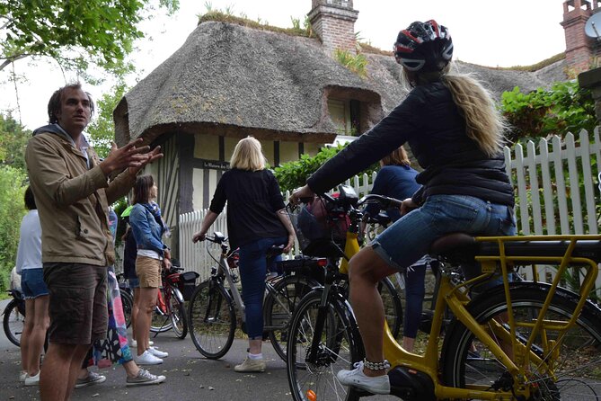 Private Guided Bike Tour of Cabourg and Dives in French - Key Points