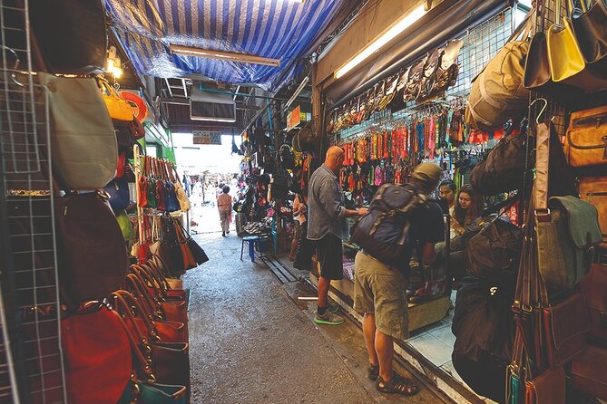 Private Guided Chatuchak Weekend Market Shopping Tour With Lunch - Inclusions