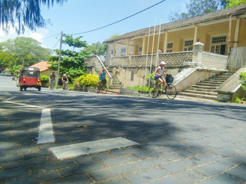 Private Guided Cycling Tour to Galle Fort - Meeting Point