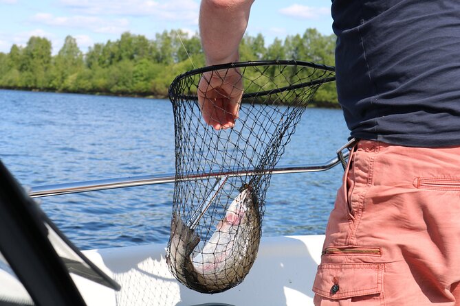 Private Guided Fishing Boat Tour in Rovaniemi - Refreshments Offered