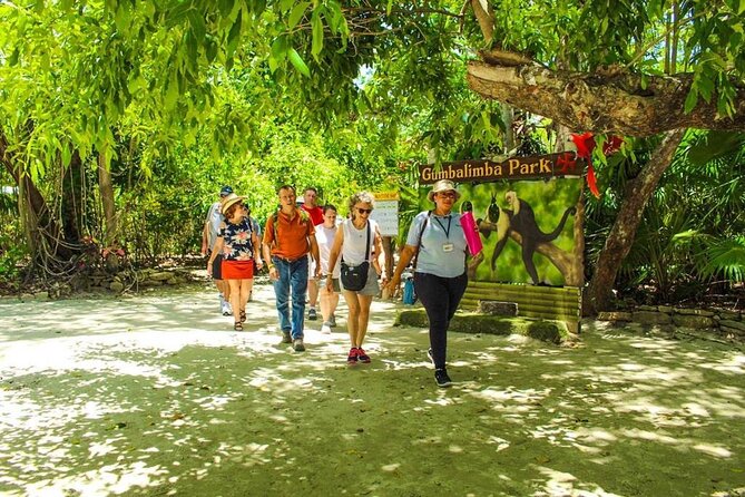 Private Guided Gumbalimba Park Tour From Roatán - Transportation and Accessibility