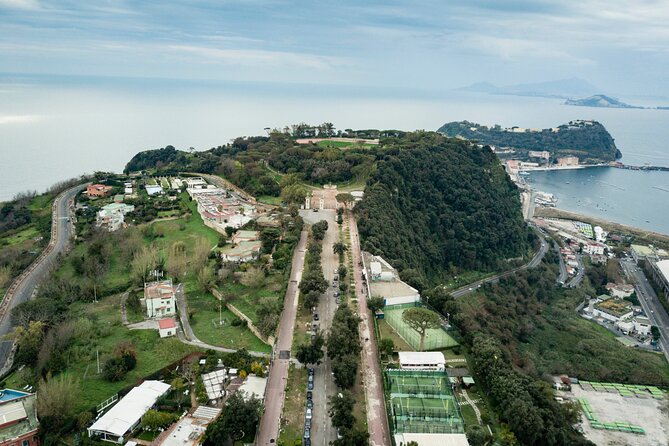 Private Guided Half Day Panoramic Tour in Naples - Tour Accessibility