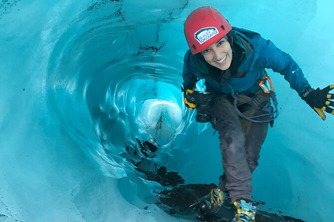 Private Guided Hike Experience on Sólheimajökull Glacier - Safe and Enjoyable Atmosphere