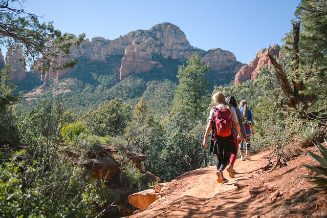 Private Guided Hike in Sedona With Access to Oak Creek - Meeting and Accessibility