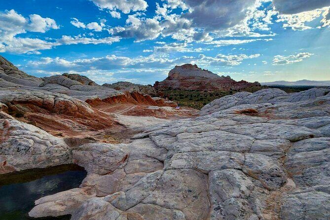 Private Guided Hike through White Pocket Off Road Activity - Introduction
