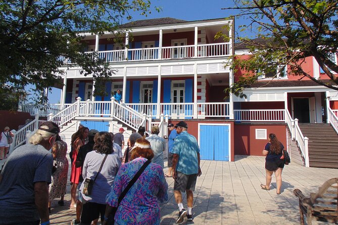 Private Guided Island Tour in Nassau Bahamas -Free Wifi & Drinks - Additional Information