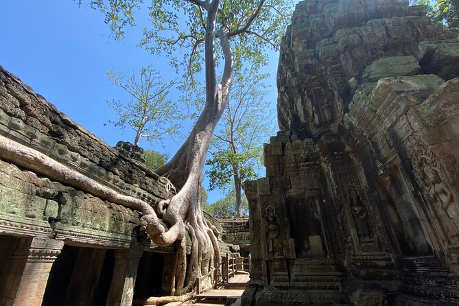 Private Guided Multi-Day Historical Tour in Temples of Cambodia - Itinerary Highlights: Day 2