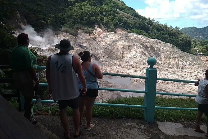 Private Guided Piton Hiking and Mud Bath Experience - Authentic Reviews: What Travelers Are Saying