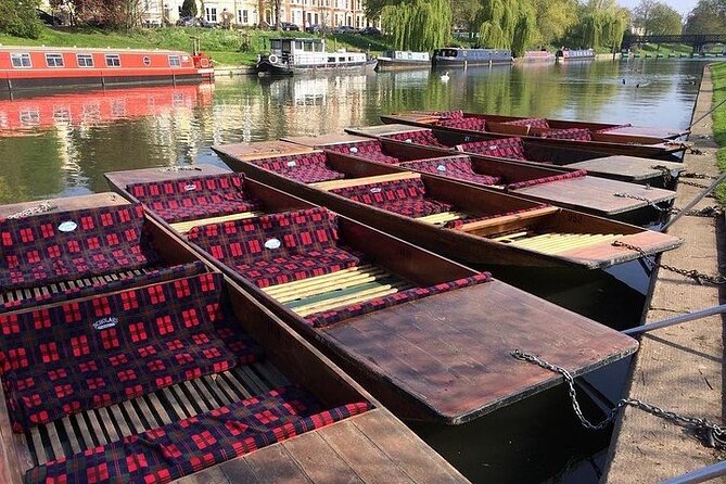 Private Guided Punting River Tour - Experienced Guides