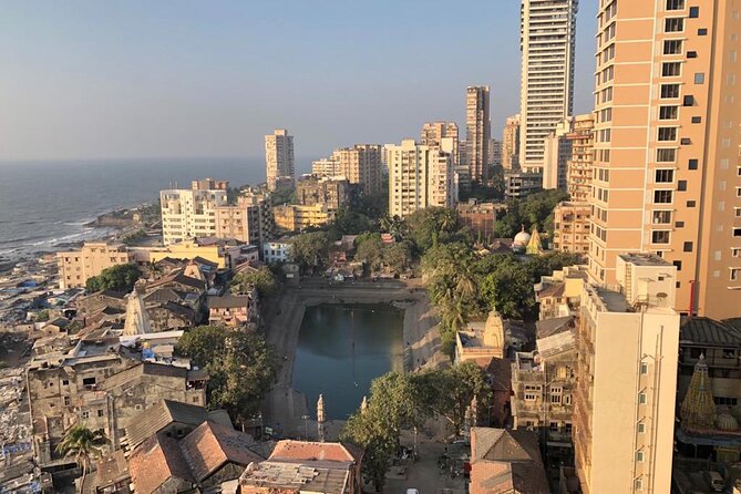 Private Guided Spiritual Walk in Banganga Hindu Temples - Walkeshwar Temple Complex