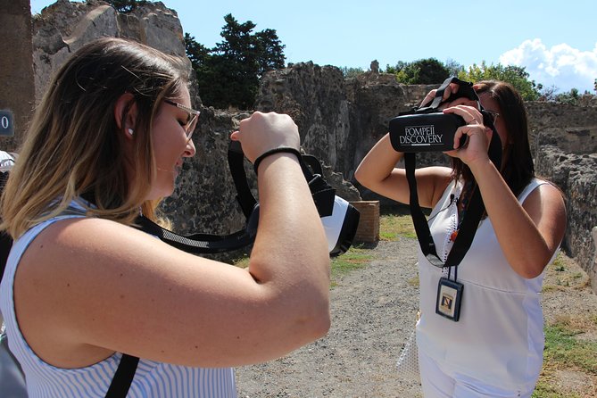Private Guided Tour and VR Headsets in the Ancient Pompeii - Cancellation and Refund Policy