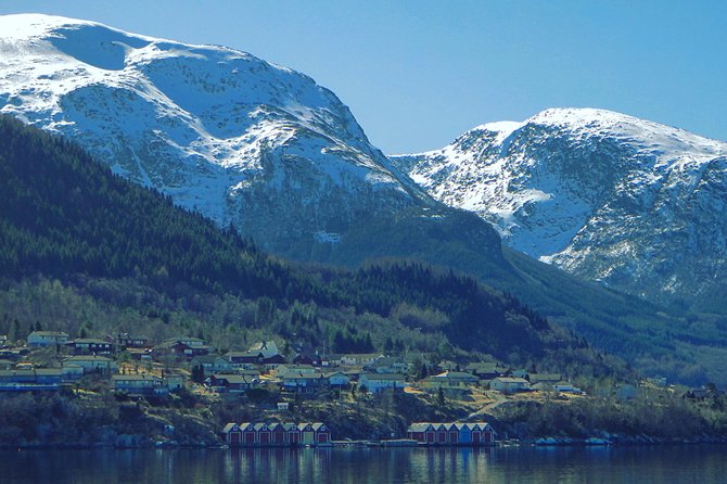 PRIVATE GUIDED TOUR: Folgefonna Glacier Roundtrip From Bergen, 8 Hours - Breathtaking Fjord Views