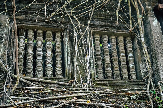 Private Guided Tour From Siem Reap to Beng Mealea Temple - Exploring Beng Mealea Temple