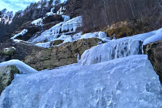 PRIVATE GUIDED TOUR: Highlights of Norway – Trip to the Sognefjord – WINTER - Flexibility and Tailored Itinerary