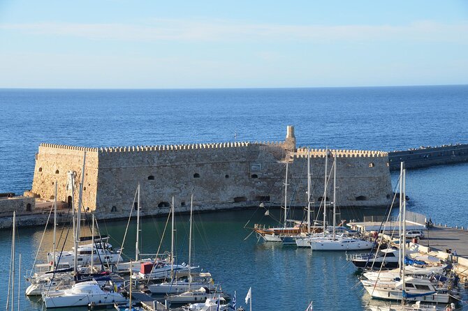 Private Guided Tour in Heraklion City and Knossos Palace - Exploring Heraklion City