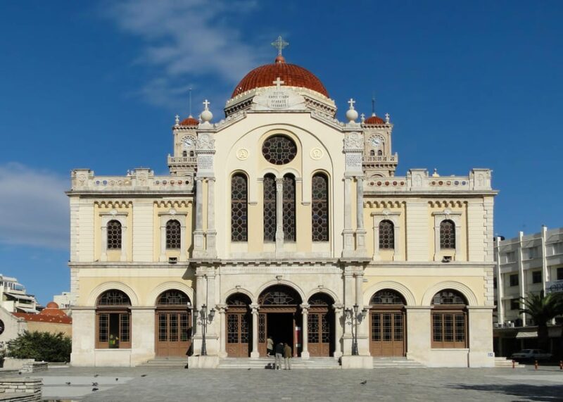 Private Guided Tour in Heraklion City and Knossos Palace - Itinerary Highlights