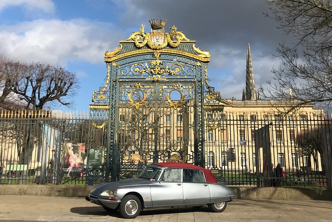 Private Guided Tour of Bordeaux in a Luxurious Citroen DS - 1 Hour - Experiencing the Citys History