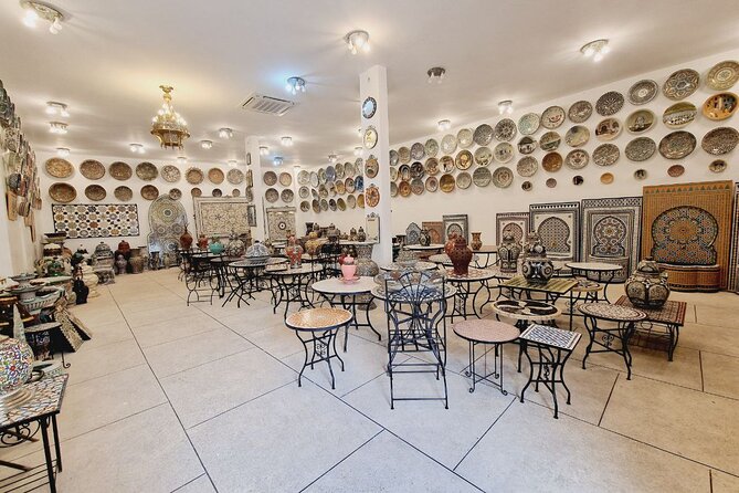 Private Guided Tour of Fez With Lunch From Casablanca - Pickup and Meeting