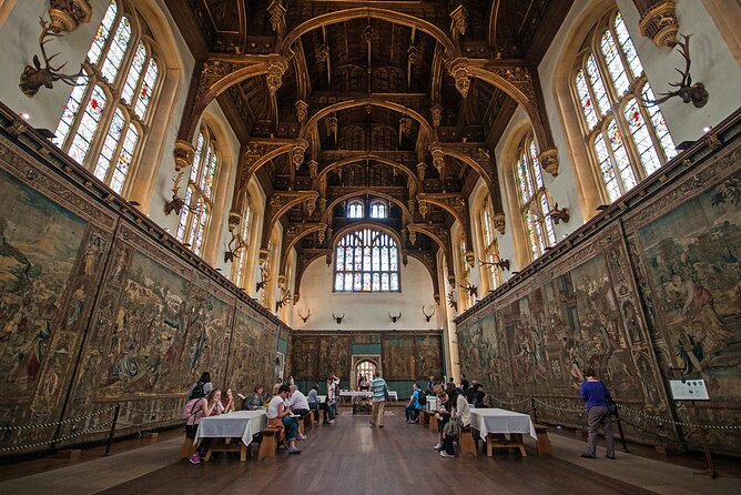Private Guided Tour of Hampton Court Palace - Inclusions