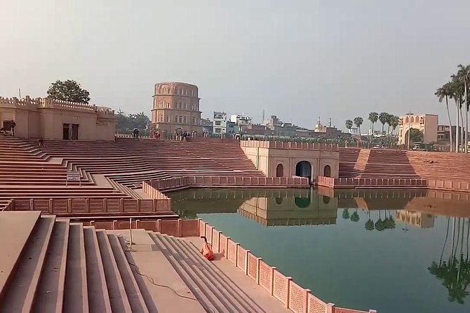 Private Guided Tour of Lucknow With Lunch - Health and Safety Guidelines