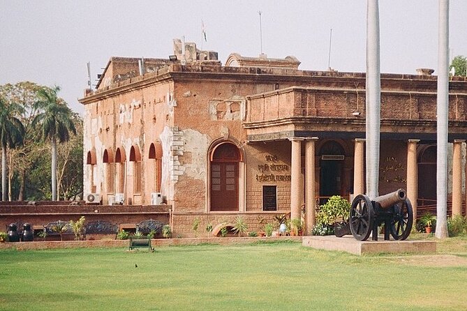 Private Guided Tour of Lucknow With Lunch - Additional Information