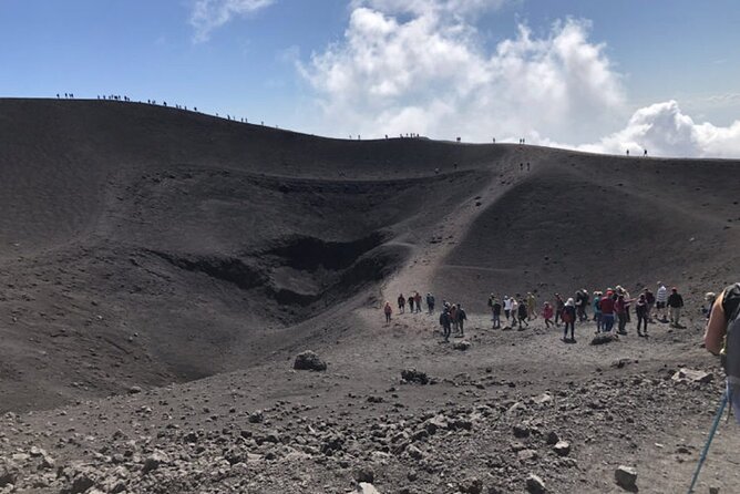 Private Guided Tour of Mount Etna With Wine Tasting and Pick up - Reviews and Ratings