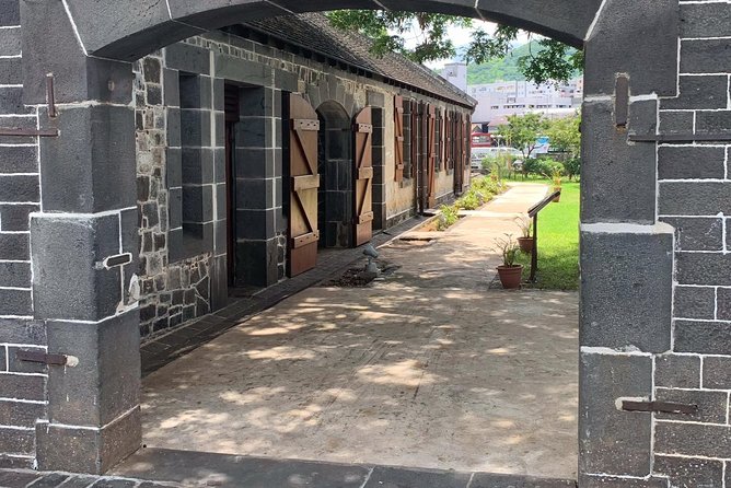Private Guided Tour of Northern Mauritius With Shopping in Port Louis - Sugar Estate and Museum