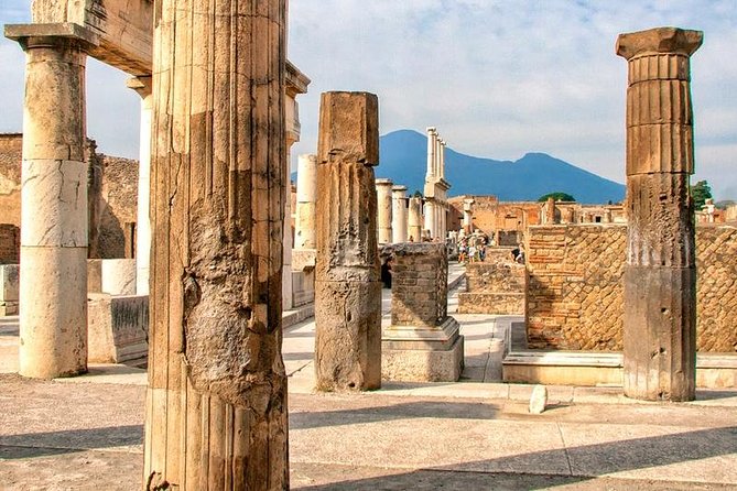Private Guided Tour of Pompeii. Sunset Tour - Inclusions and Meeting Point
