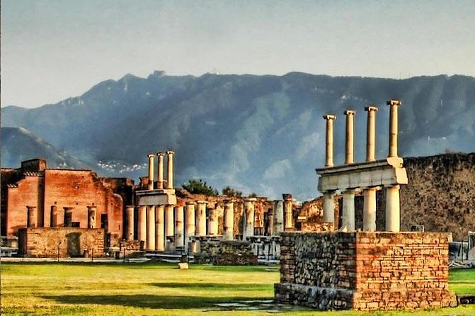 Private Guided Tour of Pompeii. Sunset Tour - Reviews and Ratings