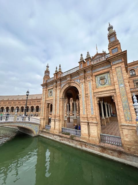 Private Guided Tour of Seville From Faro - Cancellation Policy