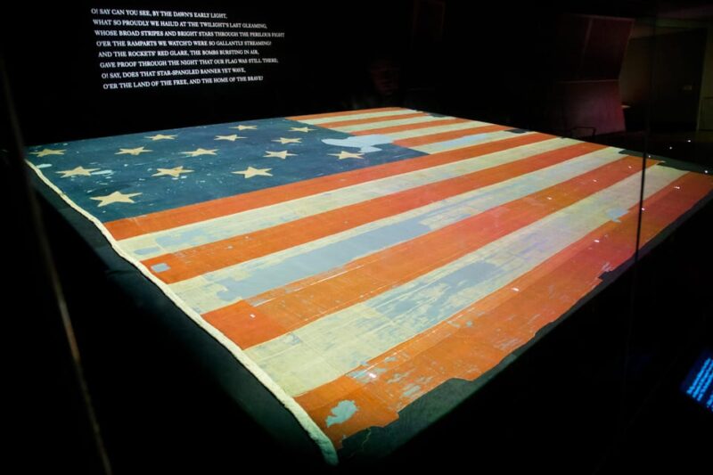 Private Guided Tour of The American History Museum - Significant Artifacts and Exhibits