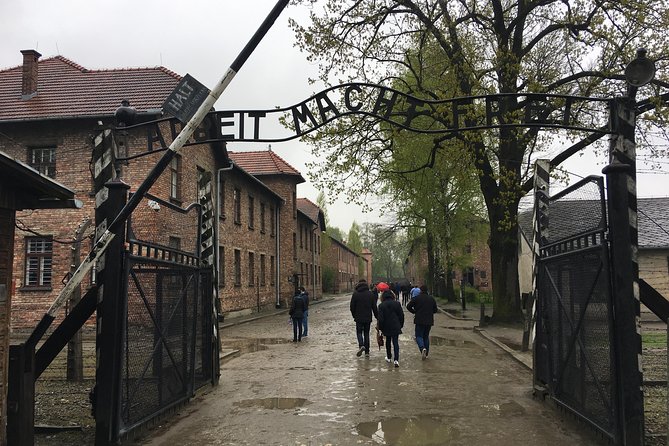 Private Guided Tour Prague to Auschwitz Birkenau With Transfers - Whats Included