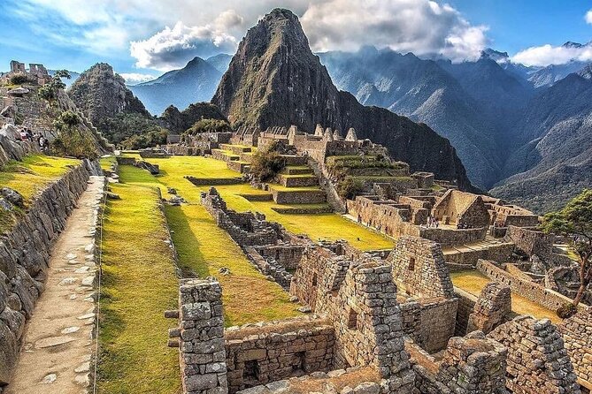 Private Guided Tour to Machu Picchu From Aguas Calientes - Customizable Departure Times