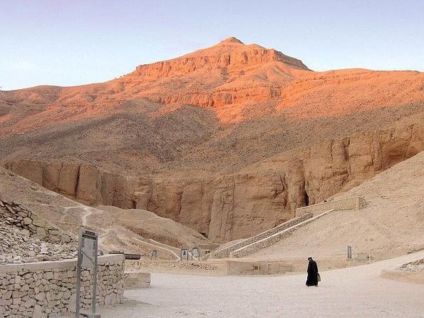 Private Guided Tour to Valley of the Kings - Entrance Fees and Gratuities