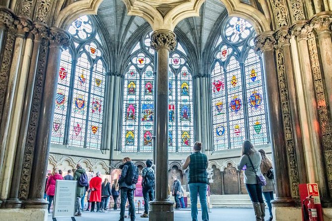 Private Guided Tour: Westminster Abbey and St Pauls Cathedral - Pickup and Meeting Point